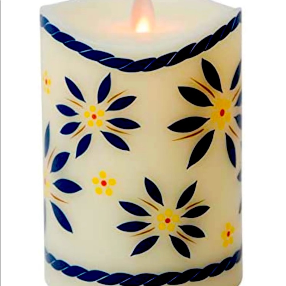 Boston Warehouse Temp
Tations by Tara Moving
Flame LED Candle Old
World Blue